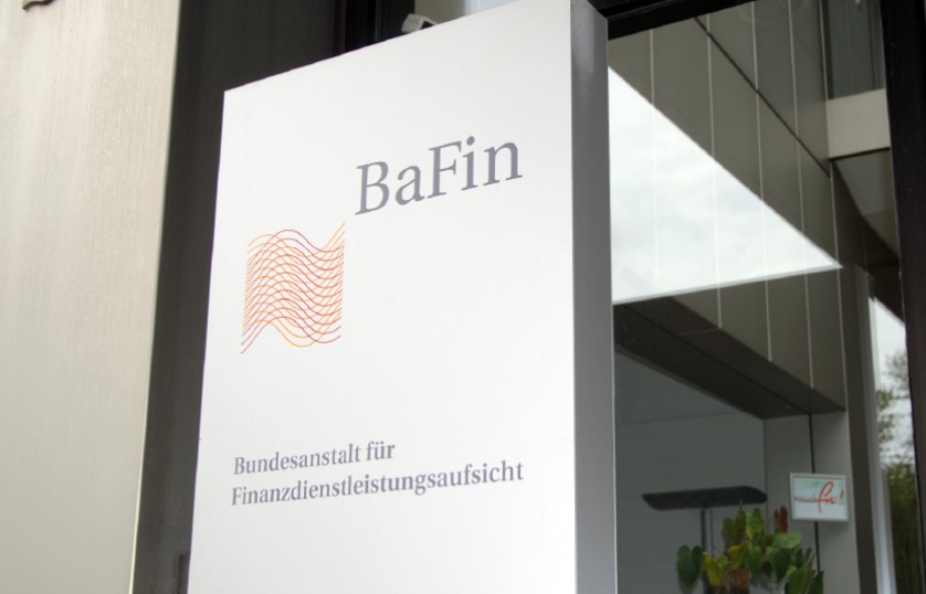 BaFin building BaFin warnings against unauthorized financial services providers