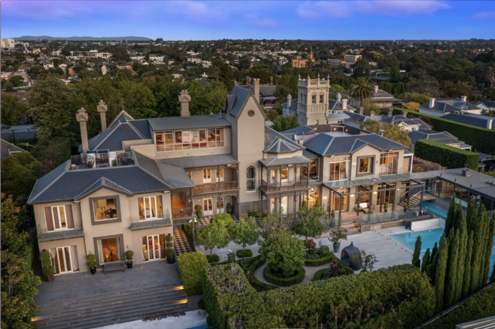 Michael Egorov villa Curve CEO Michael Egorov acquired Avon Court